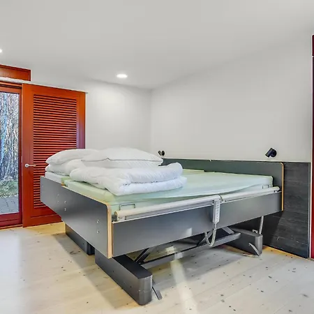 Semesterbostad 2 Bedroom Awesome In