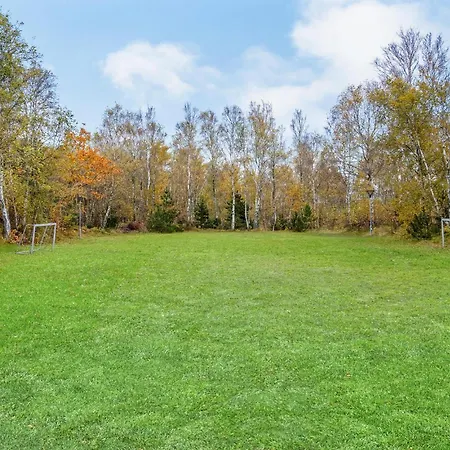 2 Bedroom Awesome In *